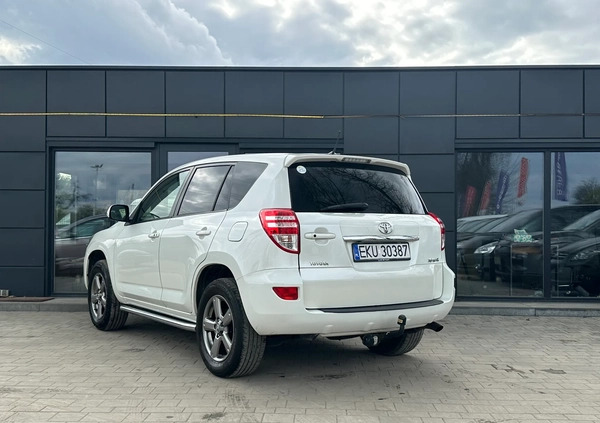 Toyota RAV4 cena 49900 przebieg: 215000, rok produkcji 2012 z Grodków małe 466